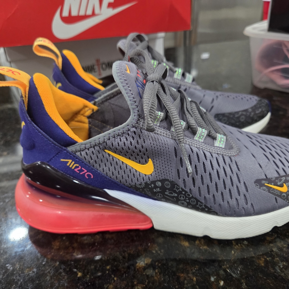 Nike Air Max 270 Gray Sneakers